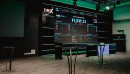 SKN | S&P/TSX Composite Surges 1.52% on February 18 as Canadian Equities Extend Breakout Momentum